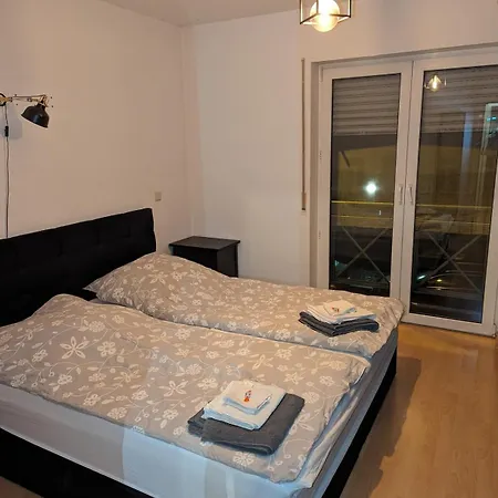 Zentrumsnahe Mit Sonnenterrasse Appartement
