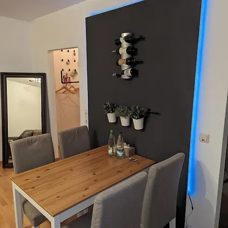 Zentrumsnahe Mit Sonnenterrasse Appartement *